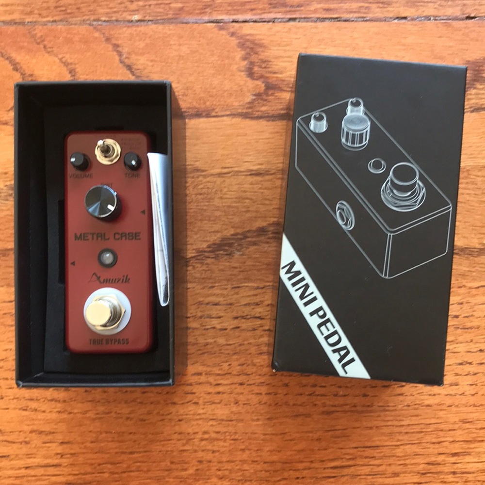 NIB Amuzik Mini Pedal 300series